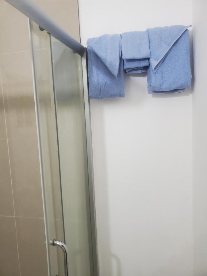 פורט אנטוניו Comfy Guest Rooms מראה חיצוני תמונה