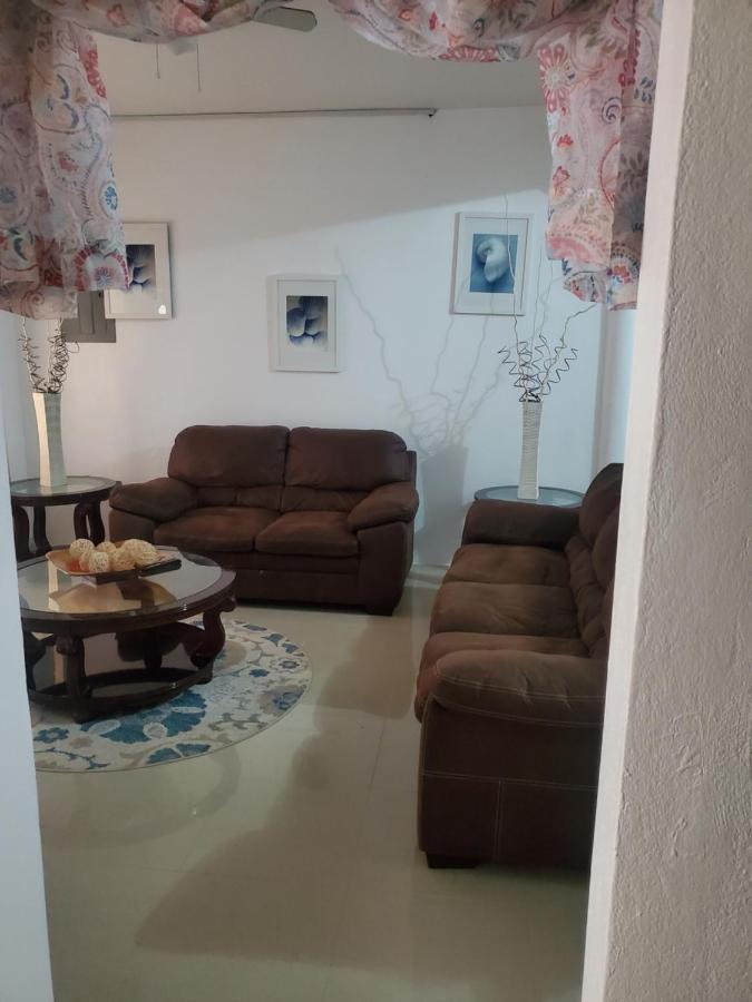 פורט אנטוניו Comfy Guest Rooms מראה חיצוני תמונה